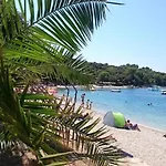 Caramel Comforts With Sea View In Stinjan Only 300 M From The Beach, Free Parking Appartement *