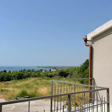 Lejlighed Caramel Comforts With Sea View In Stinjan Only 300 M From The Beach, Free Parking *