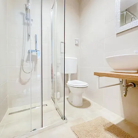 Caramel Comforts With Sea View In Stinjan Only 300 M From The Beach, Free Parking Appartement *