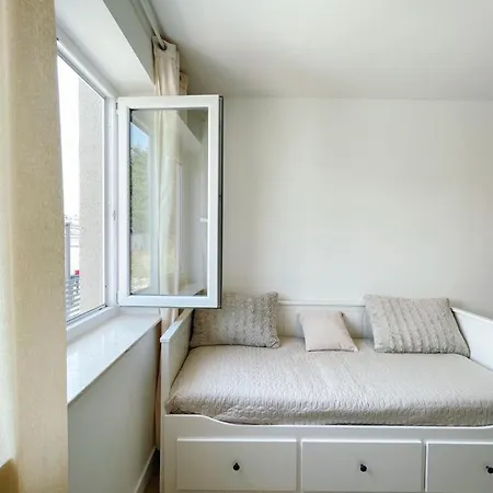 Caramel Comforts With Sea View In Stinjan Only 300 M From The Beach, Free Parking Appartamento *