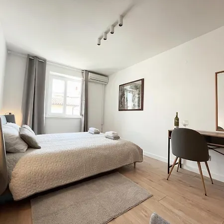 Caramel Comforts With Sea View In Stinjan Only 300 M From The Beach, Free Parking Appartamento *