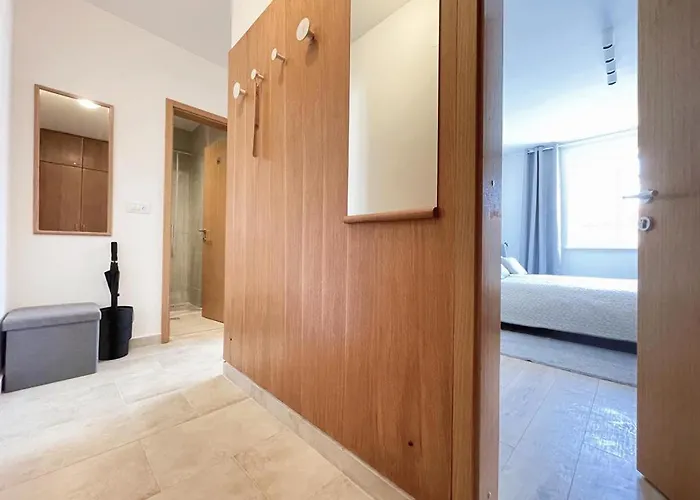 Caramel Comforts With Sea View In Stinjan Only 300 M From The Beach, Free Parking