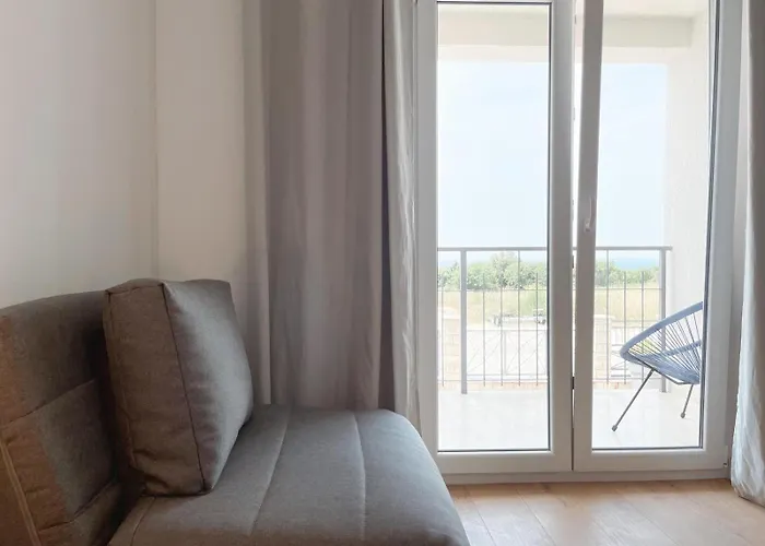 Caramel Comforts With Sea View In Stinjan Only 300 M From The Beach, Free Parking Apartment *