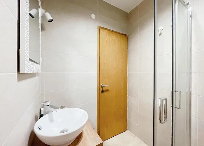 Caramel Comforts With Sea View In Stinjan Only 300 M From The Beach, Free Parking Apartment