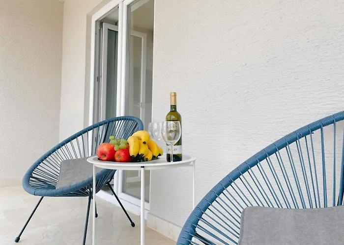 Caramel Comforts With Sea View In Stinjan Only 300 M From The Beach, Free Parking Apartment *